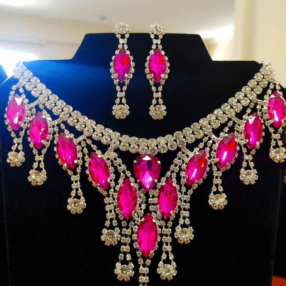 Crystal Drop Rhinestone Necklace Set